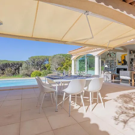 De Prestige Avec Piscine Villa *