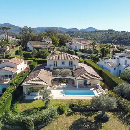 De Prestige Avec Piscine Villa Saint-Raphaël